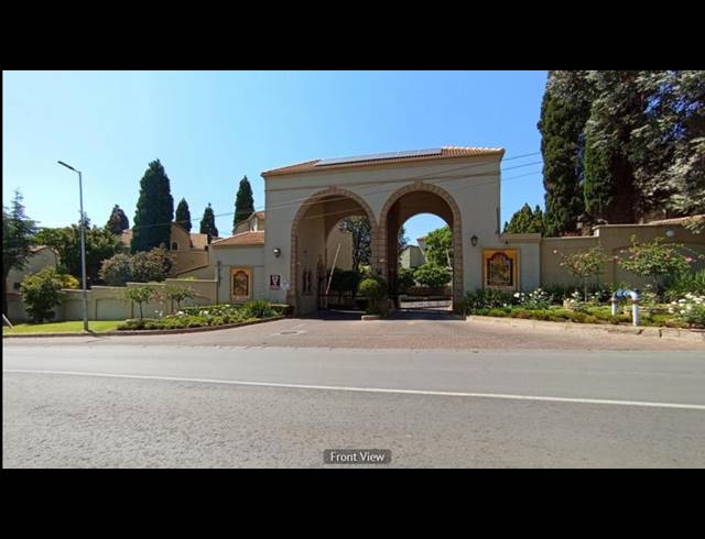 1 BEDROOM TOWNHOUSE FOR SALE IN RIVER CLUB